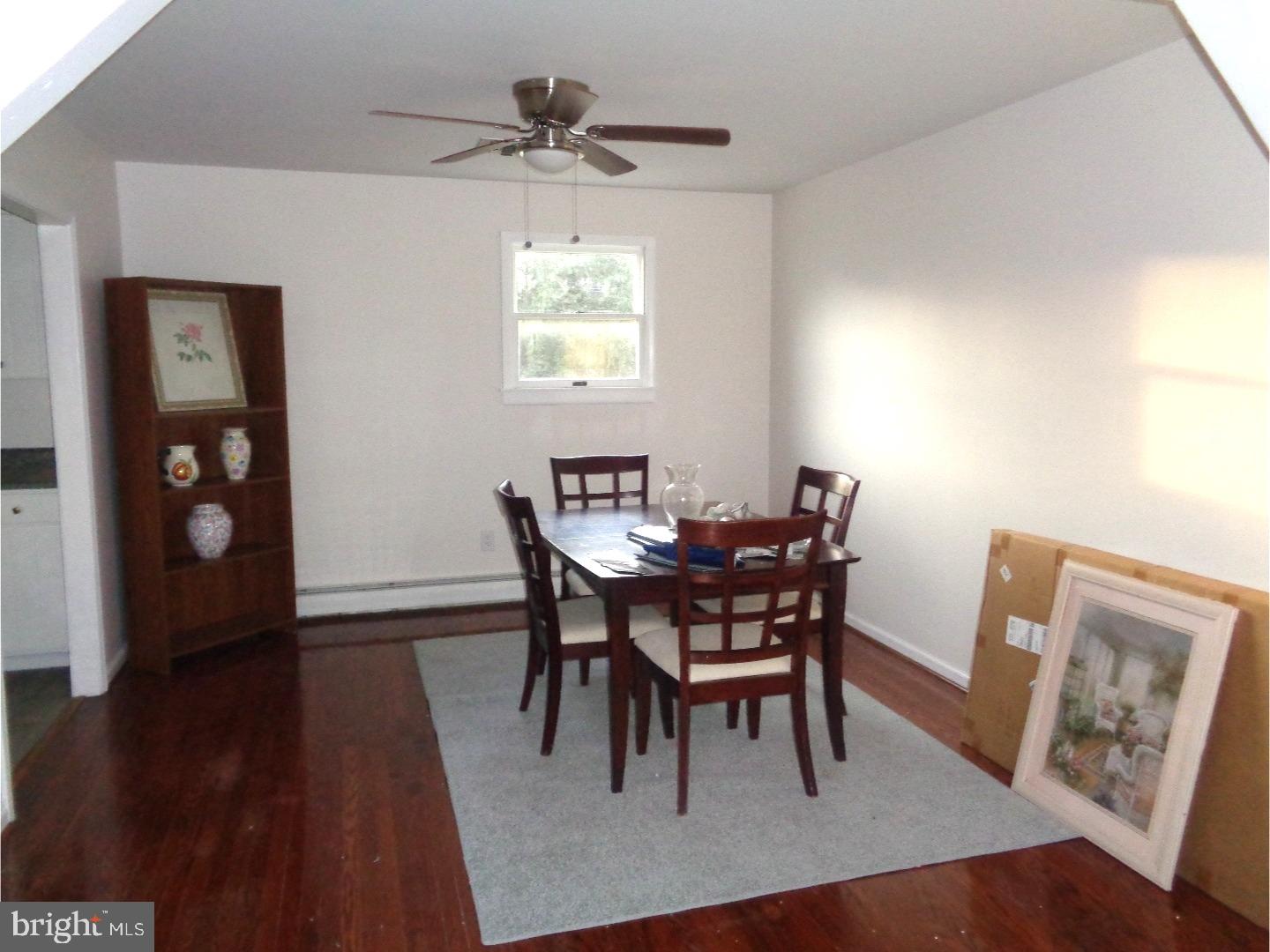 116 Moonflower Road Hatboro, PA 19040 - Photo 7 of 22 Dining Room