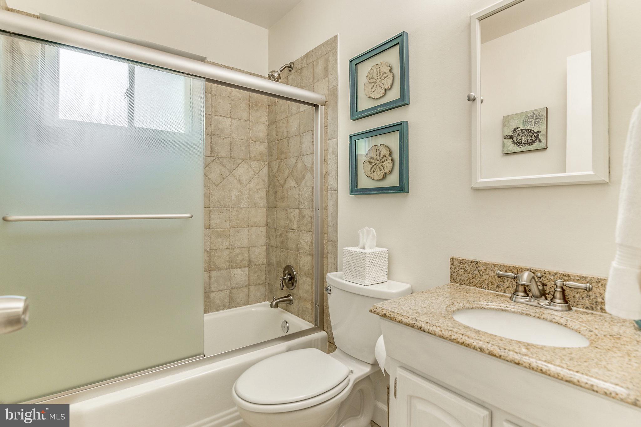 7600 Sebago Road Bethesda, MD 20817 - Photo 19 of 30 Bath