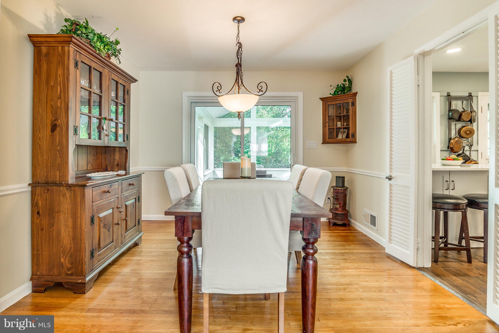 7600 Sebago Road Bethesda, MD 20817 - Photo 5 of 30 Dining Room