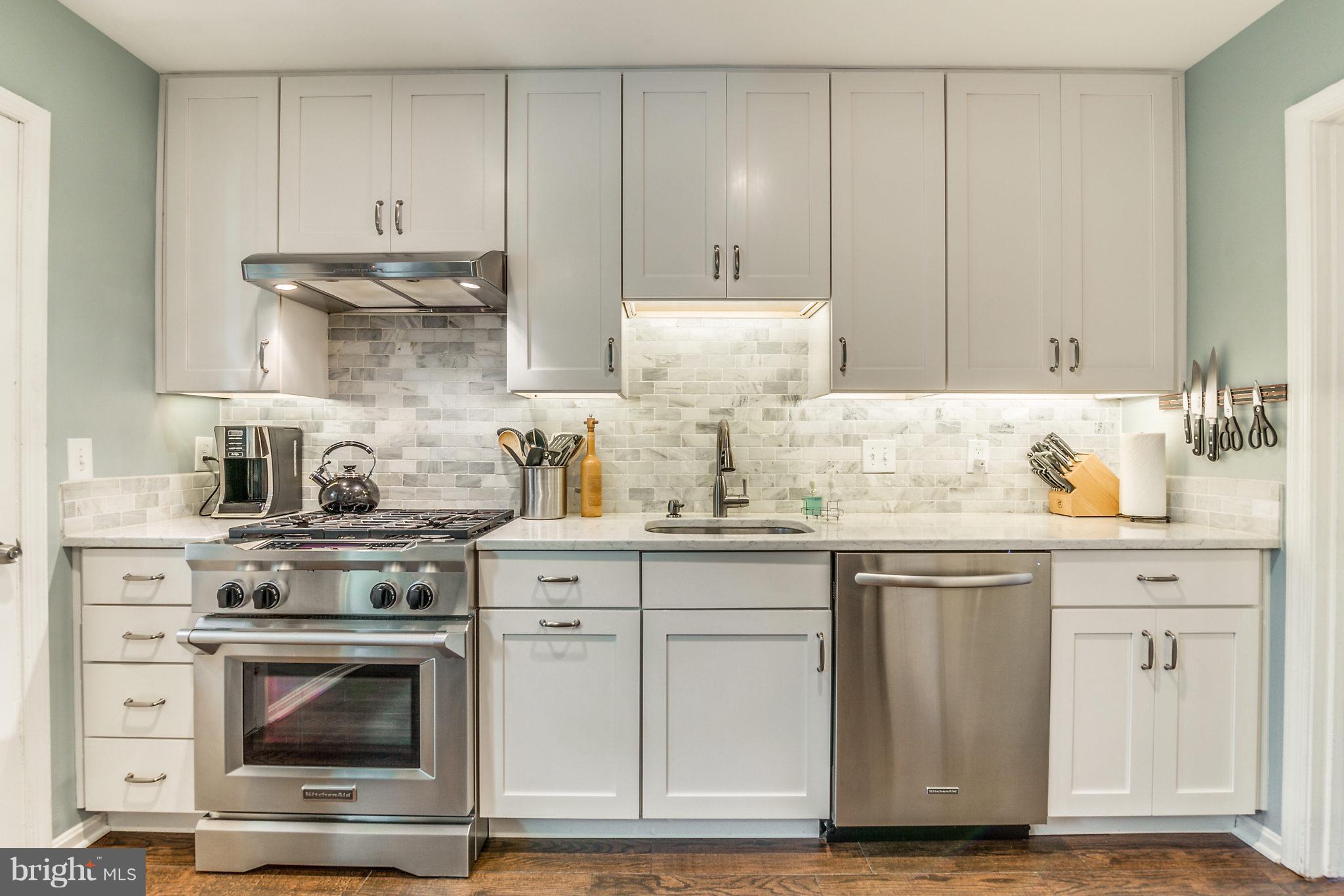 7600 Sebago Road Bethesda, MD 20817 - Photo 8 of 30 Kitchen