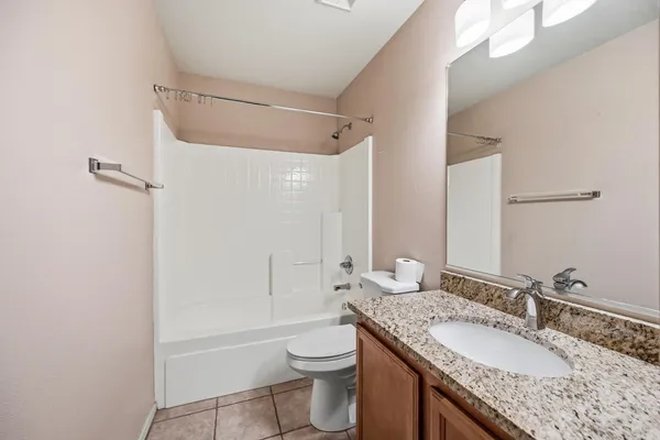 $2,300 | 8438 East Keats Avenue, Mesa, AZ 85209