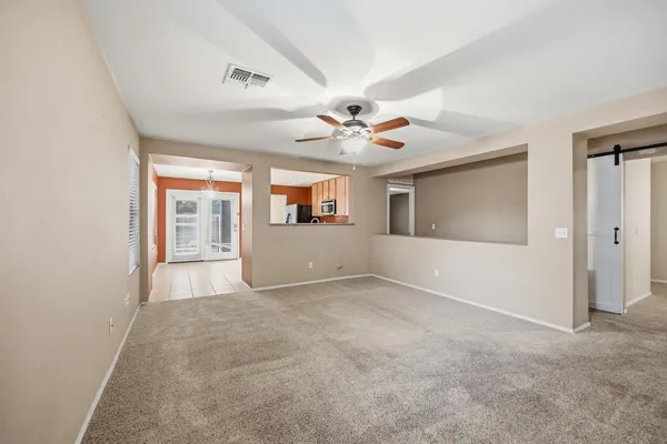 $2,300 | 8438 East Keats Avenue, Mesa, AZ 85209
