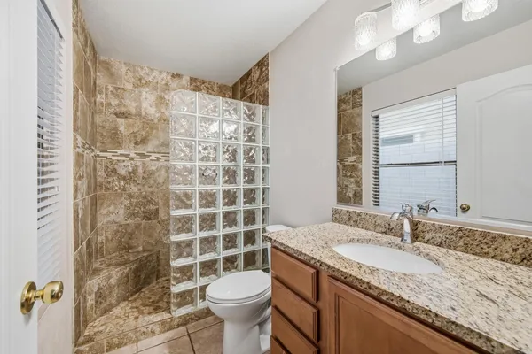 $2,300 | 8438 East Keats Avenue, Mesa, AZ 85209