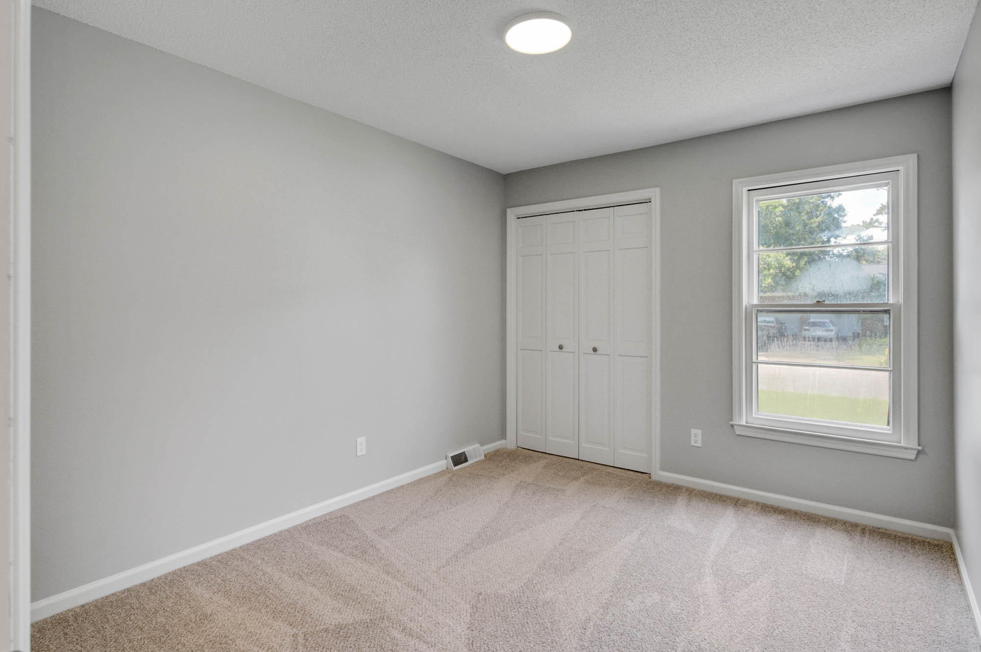 8176 Wainwright Road North Charleston, SC 29406 - Photo 13 of 24 CalSiglerPhotography-8176WainWright (16)