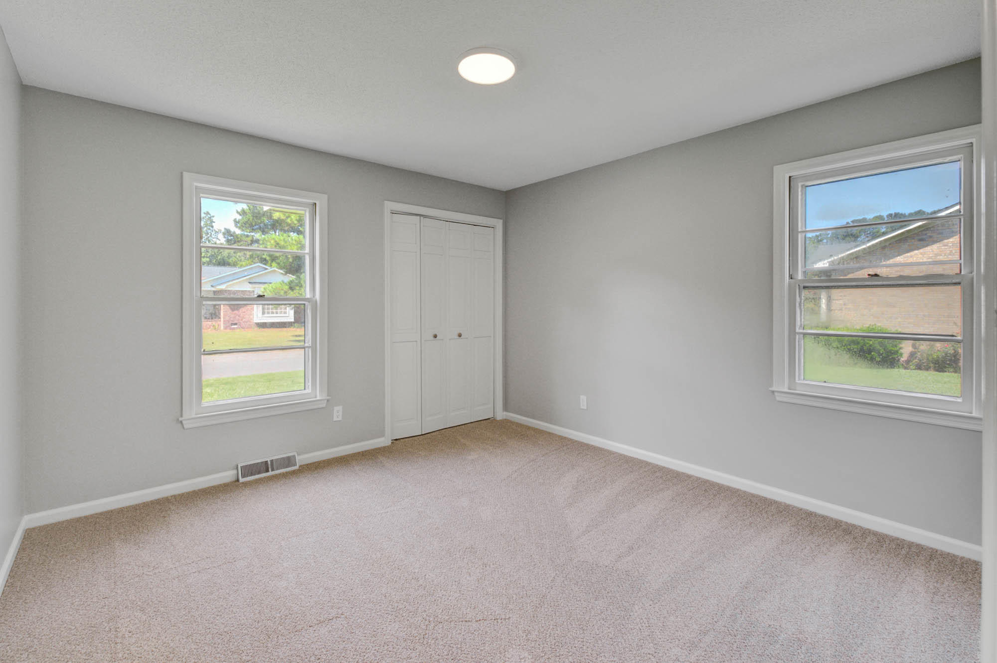8176 Wainwright Road North Charleston, SC 29406 - Photo 14 of 24 CalSiglerPhotography-8176WainWright (17)