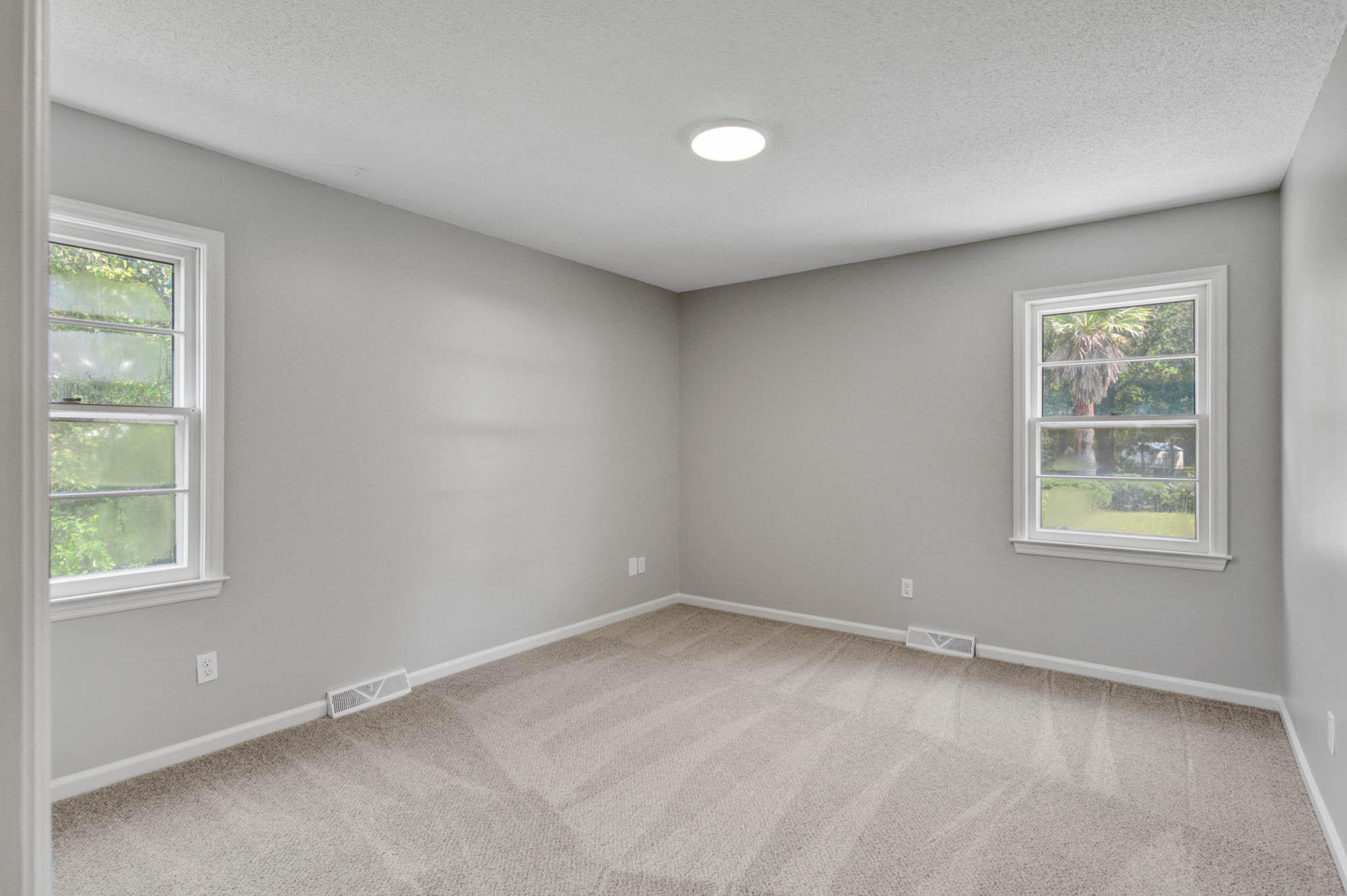 8176 Wainwright Road North Charleston, SC 29406 - Photo 16 of 24 CalSiglerPhotography-8176WainWright (19)