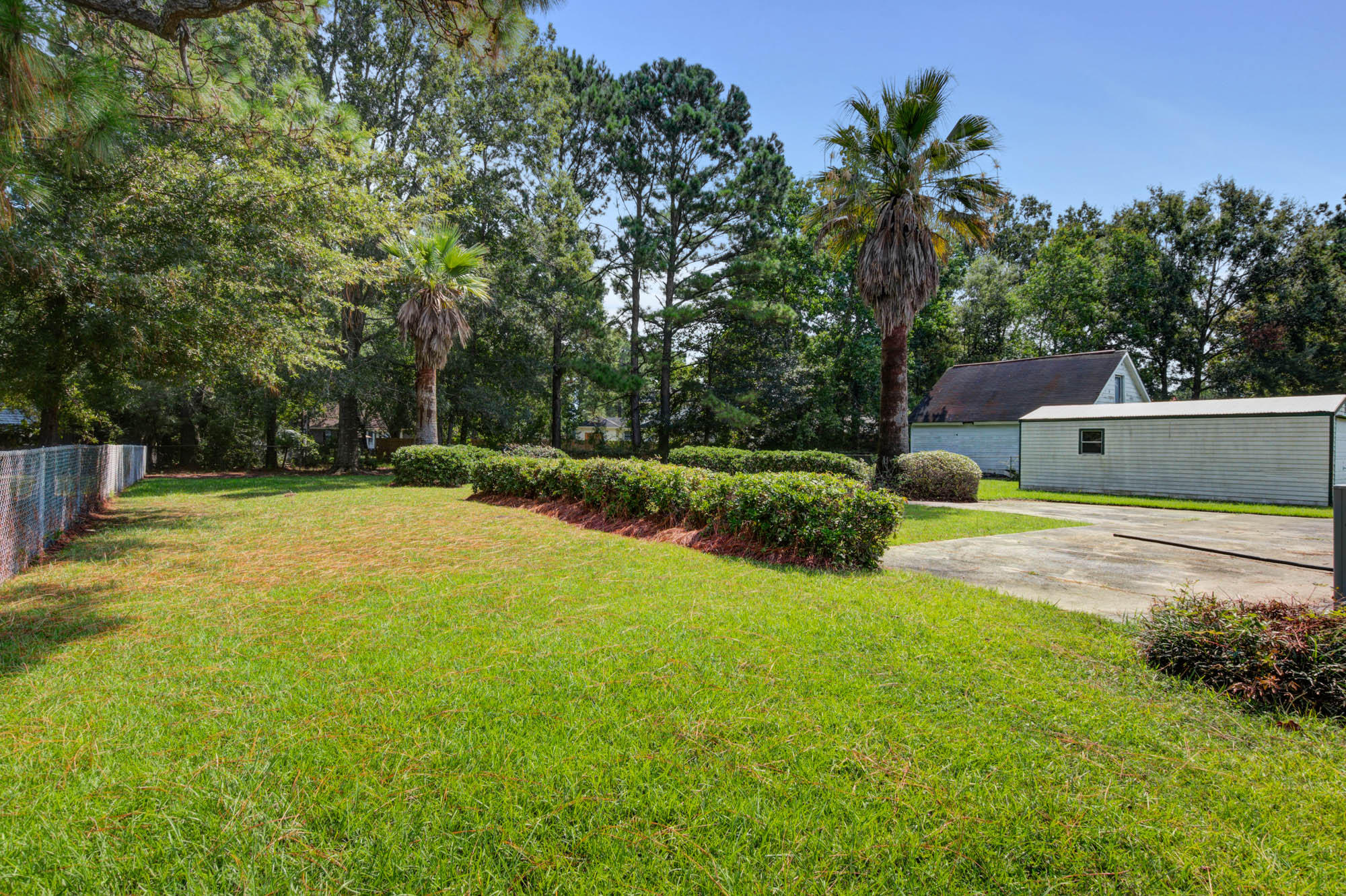 8176 Wainwright Road North Charleston, SC 29406 - Photo 24 of 24 CalSiglerPhotography-8176WainWright (24)