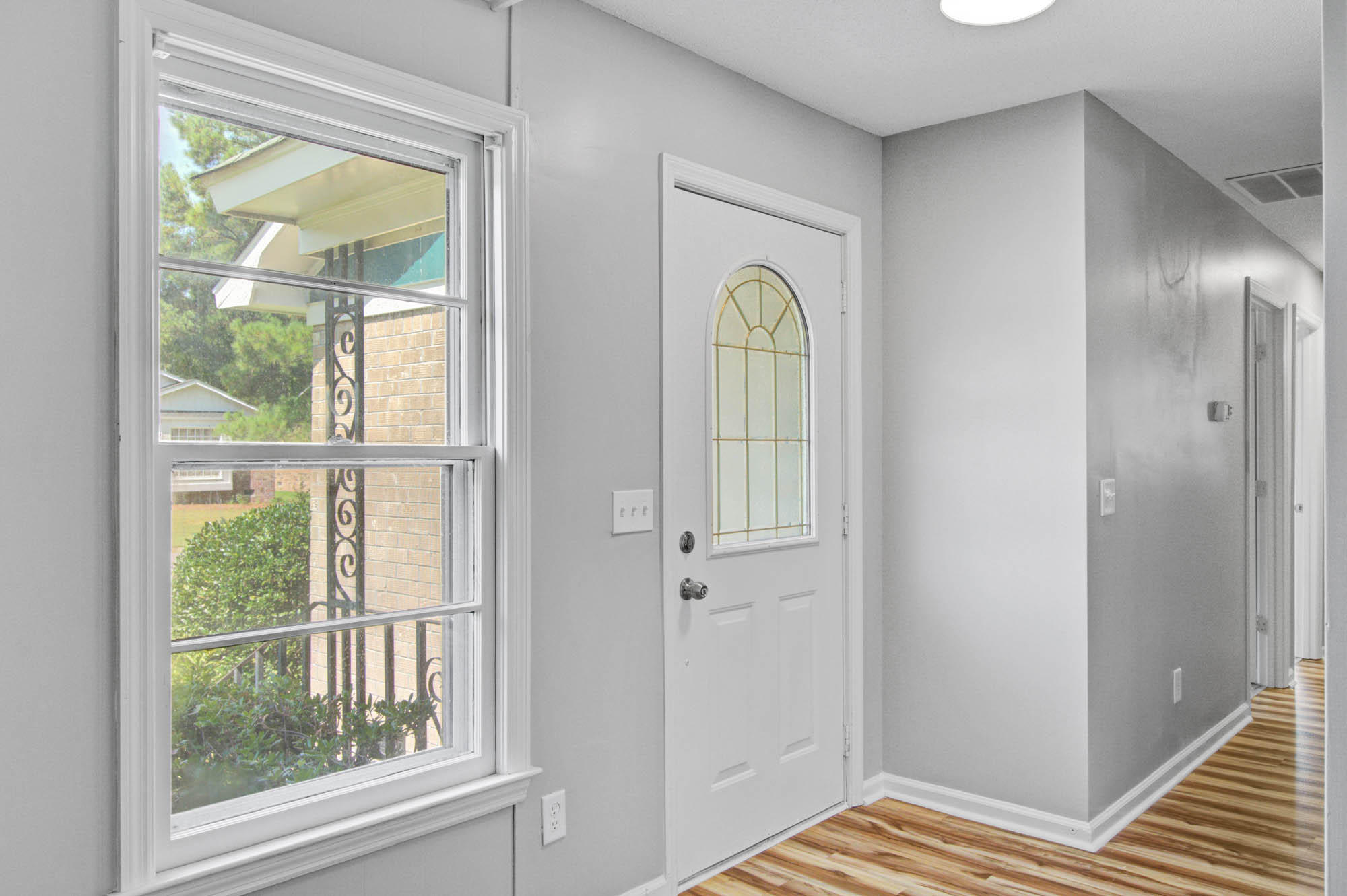 8176 Wainwright Road North Charleston, SC 29406 - Photo 4 of 24 CalSiglerPhotography-8176WainWright (4)