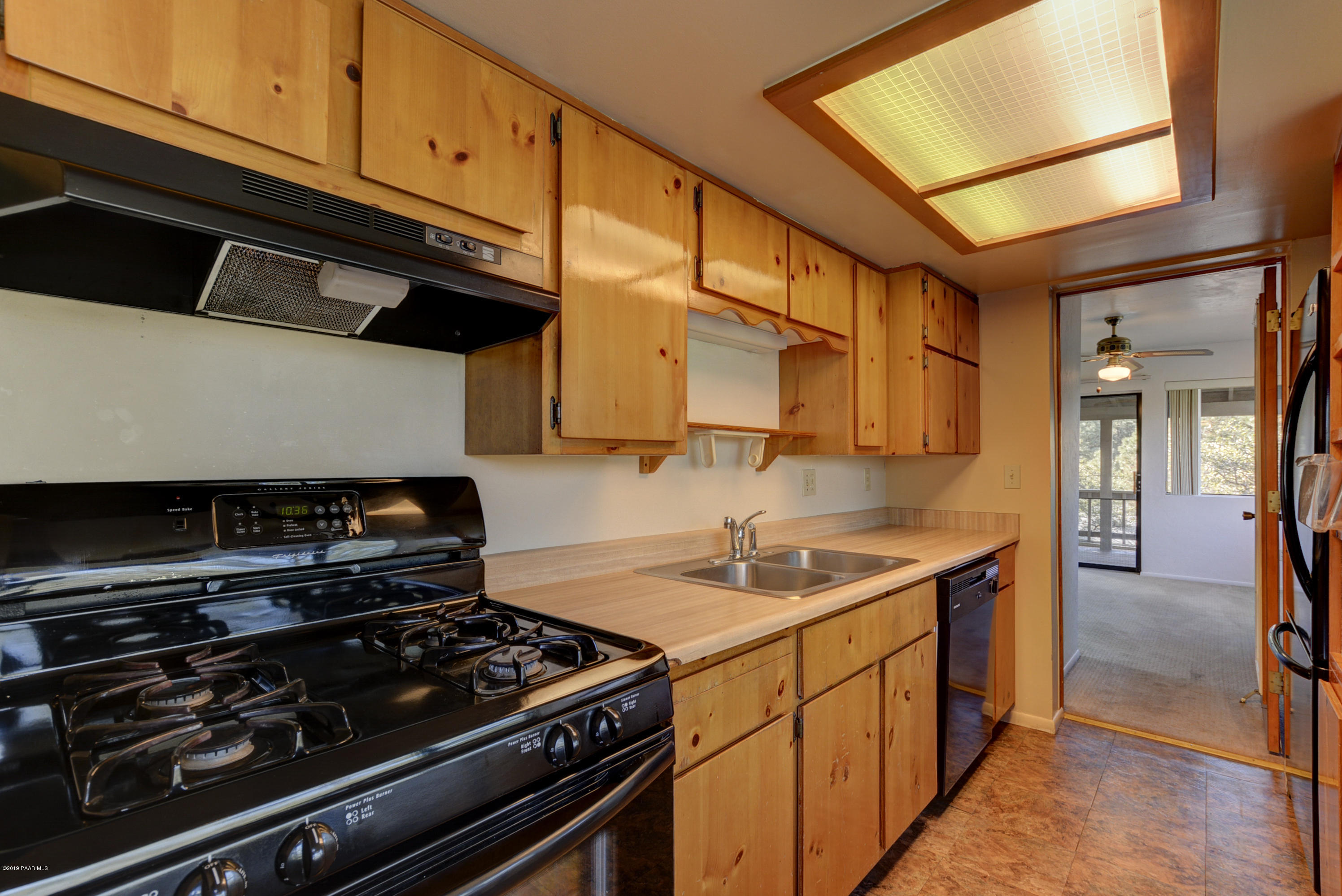 1190 Sunup (do Not Disturb Occupant Road Prescott, AZ 86303 - Photo 9 of 25 Kitchen 2