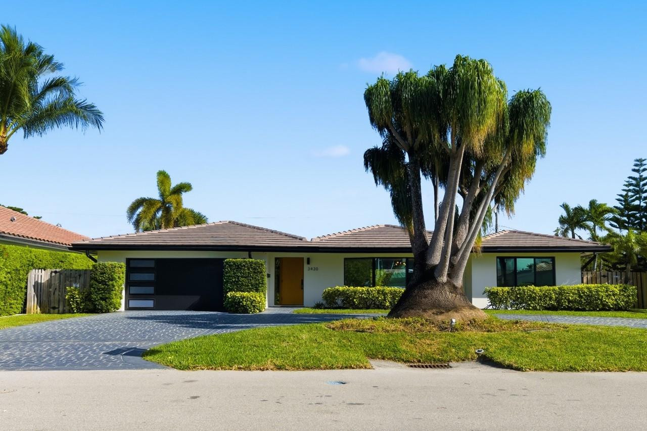 3420 Northeast 26th Avenue Lighthouse Point, FL 33064 - Photo 37 of 42 Photo 37