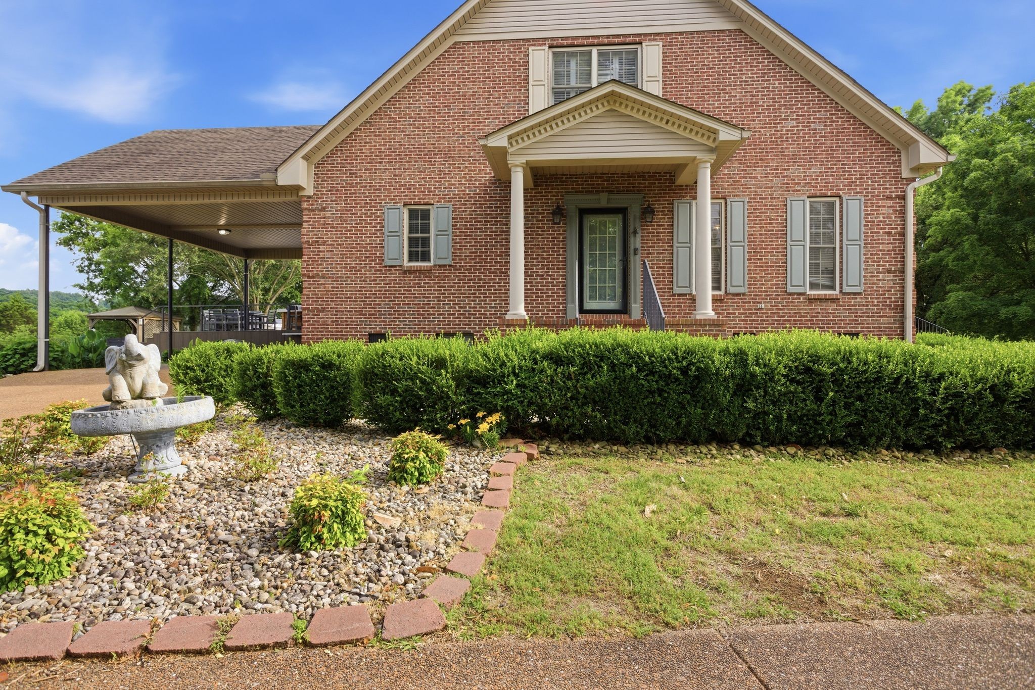 1150 Cochran Cemetery Road Lewisburg, TN 37091 - Photo 35 of 63 a front view of a house with a yard
