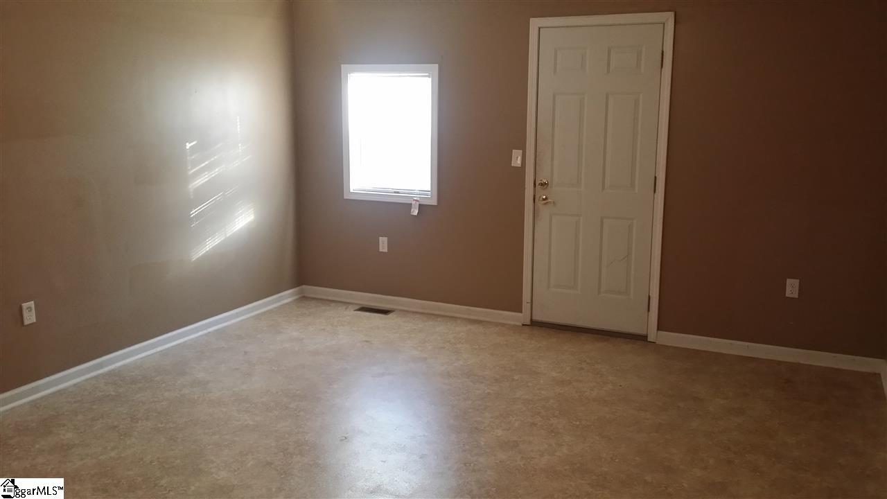 111 Poplar Drive Greer, SC 29651 - Photo 14 of 21