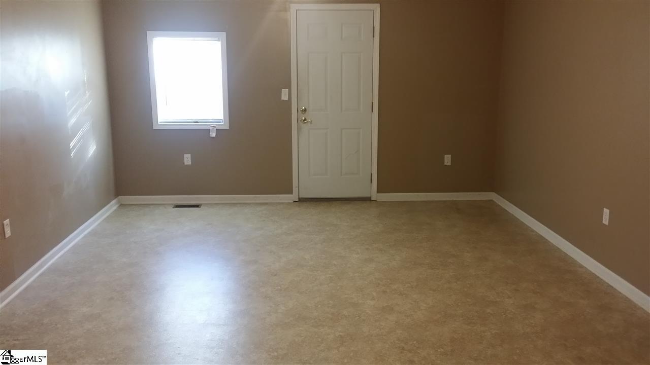 111 Poplar Drive Greer, SC 29651 - Photo 16 of 21