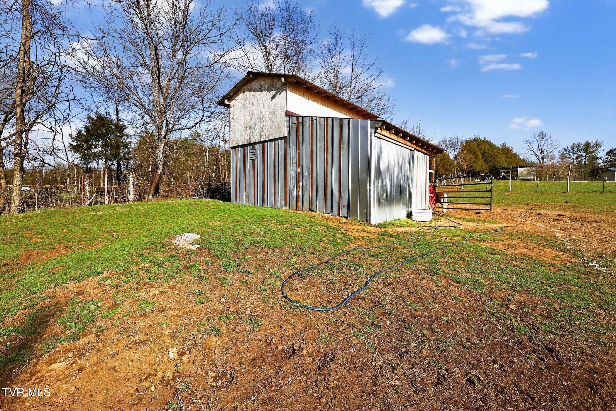 393 Meadow Creek Road Bristol, TN 37620 - Photo 28 of 41 393-Meadow-Creek-Rd-WindowStill-Real-Est
