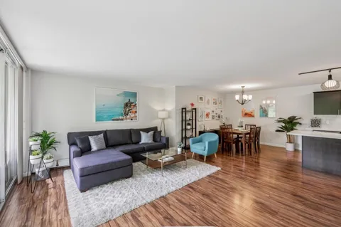 $955,000 | 400 Davey Glen Road, Unit 4623, Belmont, CA 94002