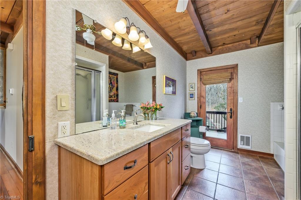 3314 Vienna Dozier Road Pfafftown, NC 27040 - Photo 14 of 32