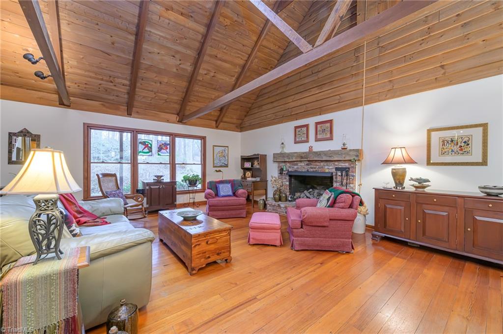 3314 Vienna Dozier Road Pfafftown, NC 27040 - Photo 7 of 32