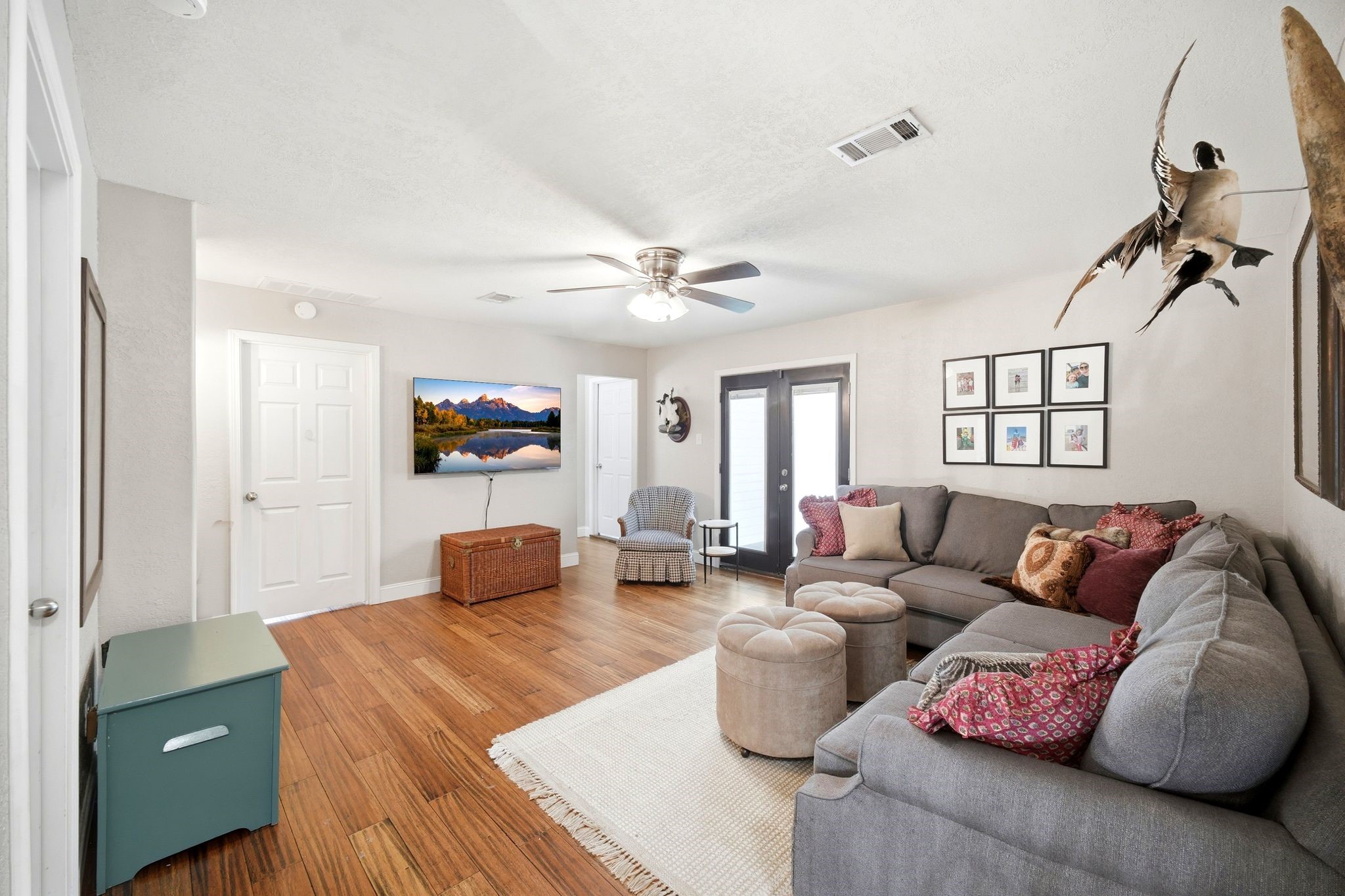 11375 Best Road Beaumont, TX 77713 - Photo 24 of 49 Game room.