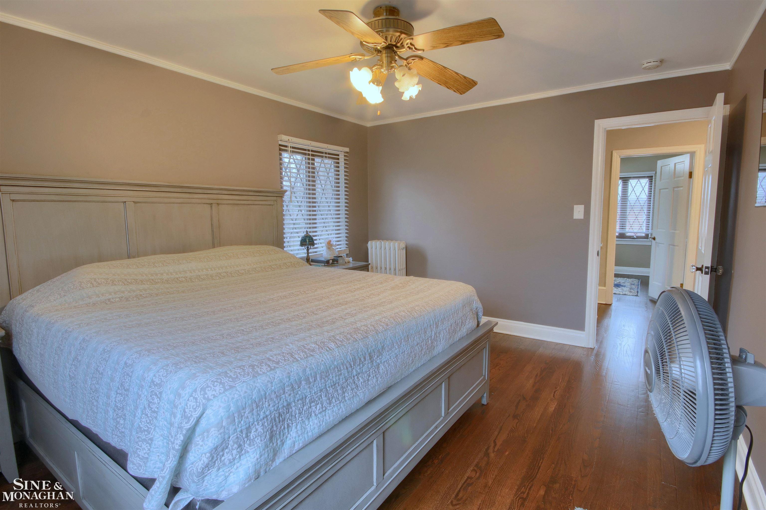 883 Westchester Road Grosse Pointe, MI 48230 - Photo 13 of 32 50099592-12.JPG