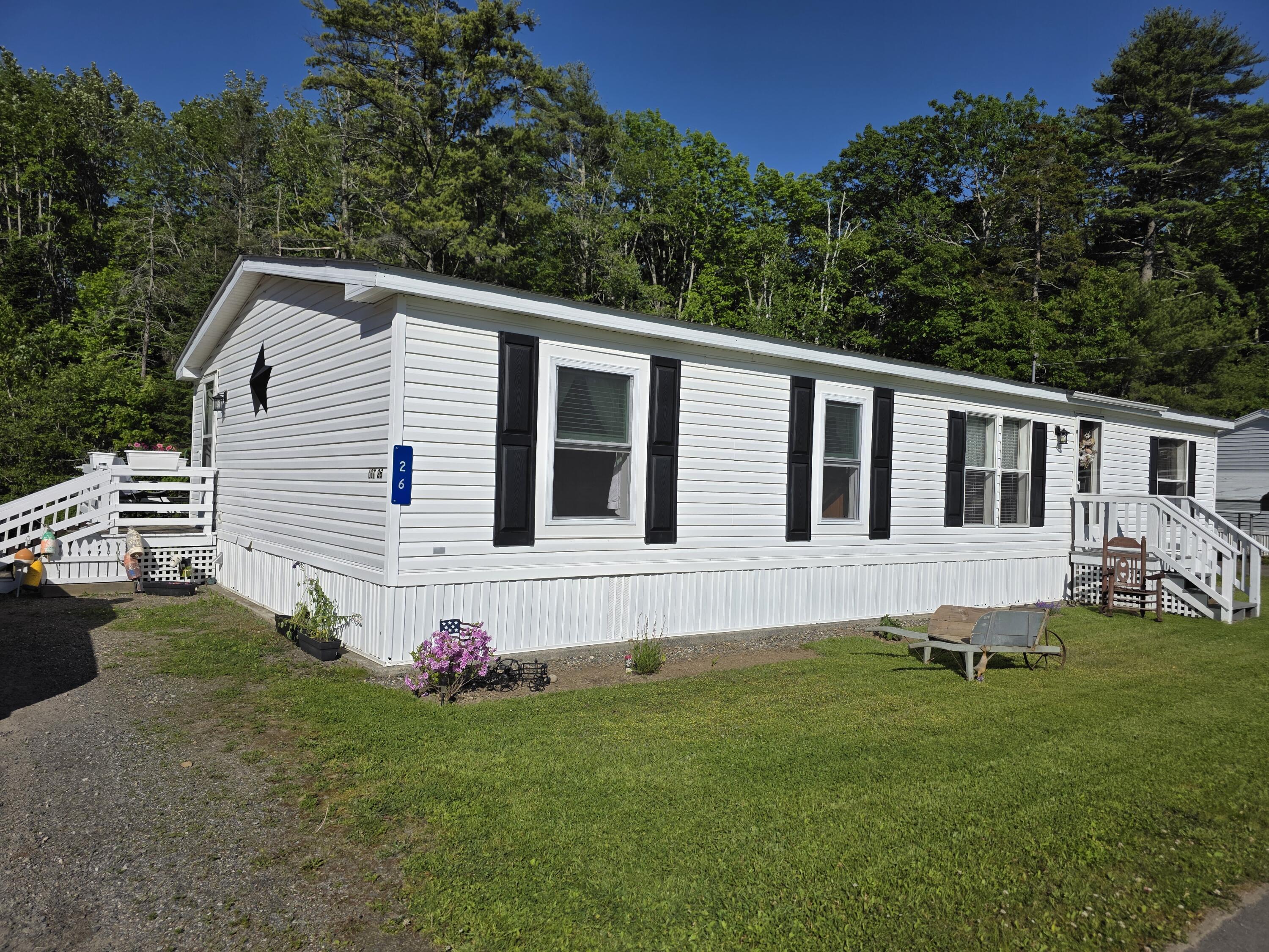 59 Ocean Point Road, Unit 26 Boothbay Harbor, ME 04538 - Photo 23 of 30 20260609_170120