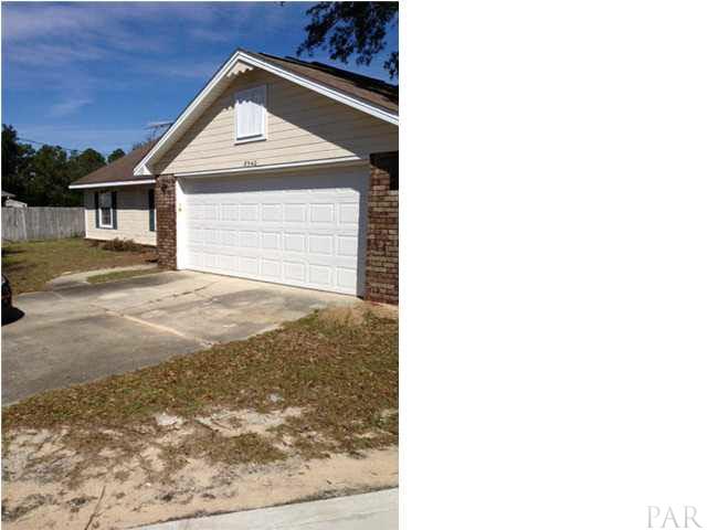 8540 Misty Ridge Lane Navarre, FL 32566 - Photo 3 of 10 Gallery Image 3