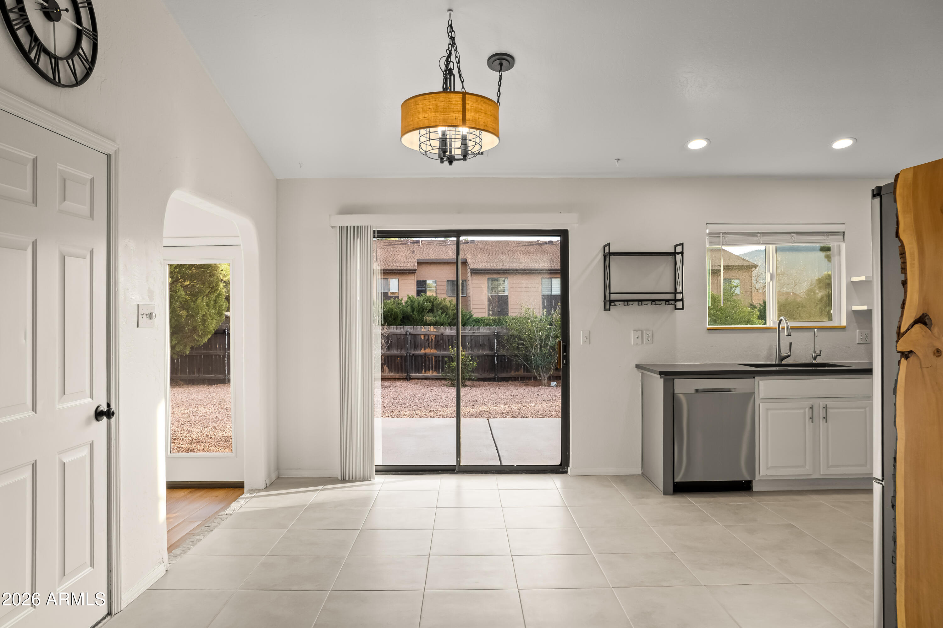 25 Spur Court Sedona, AZ 86351 - Photo 19 of 38 Kitchen/Dining - View 1