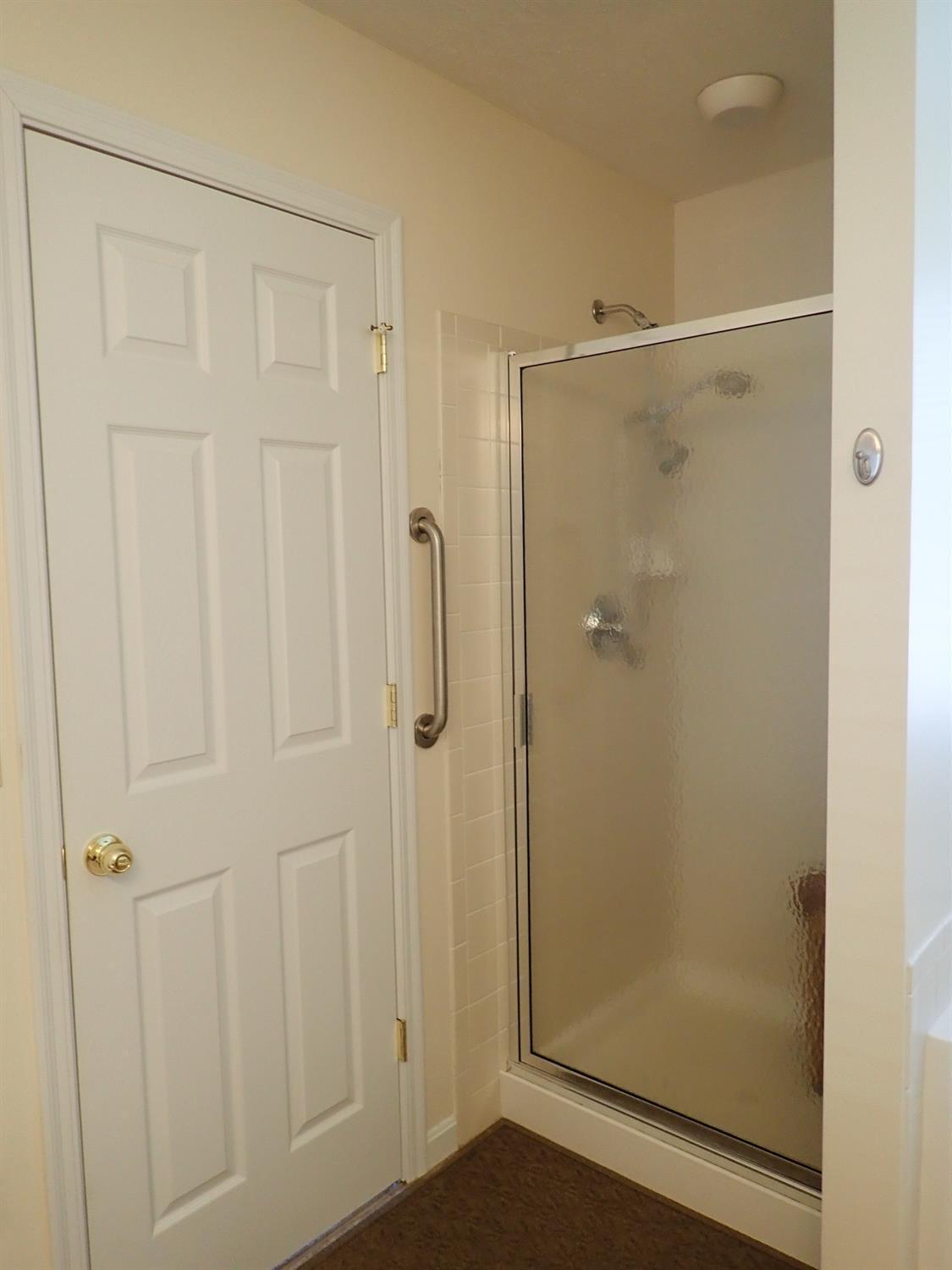 6305 SHOREACRES Court Hamilton, OH 45011 - Photo 18 of 31