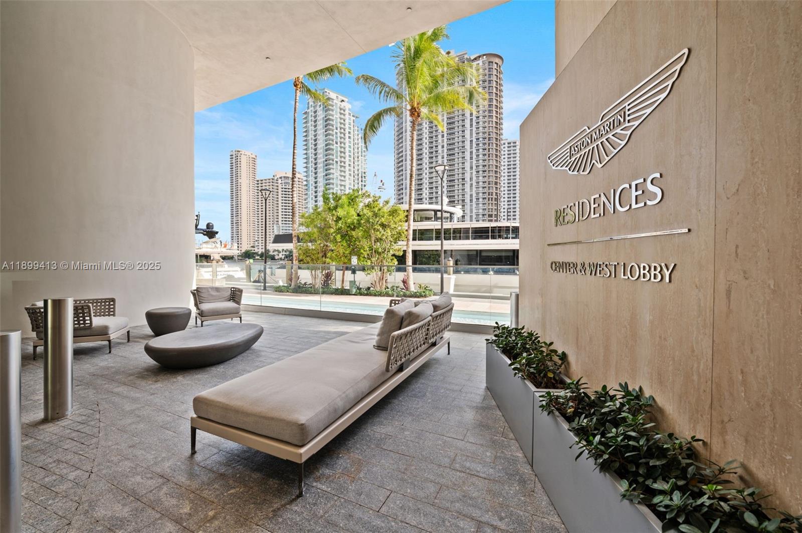 300 Biscayne Blvd Way, Unit 4909W Miami, FL 33131 - Photo 44 of 47