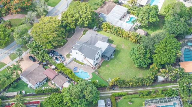 $1,685,000 | 507 Hunting Lodge Drive, Miami Springs, FL 33166