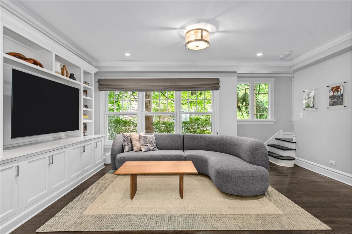 330 Abbotsford Road Kenilworth, IL 60043 - Photo 15 of 31