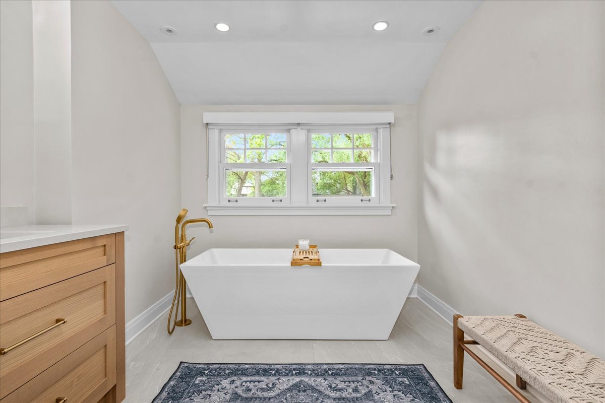 330 Abbotsford Road Kenilworth, IL 60043 - Photo 18 of 31