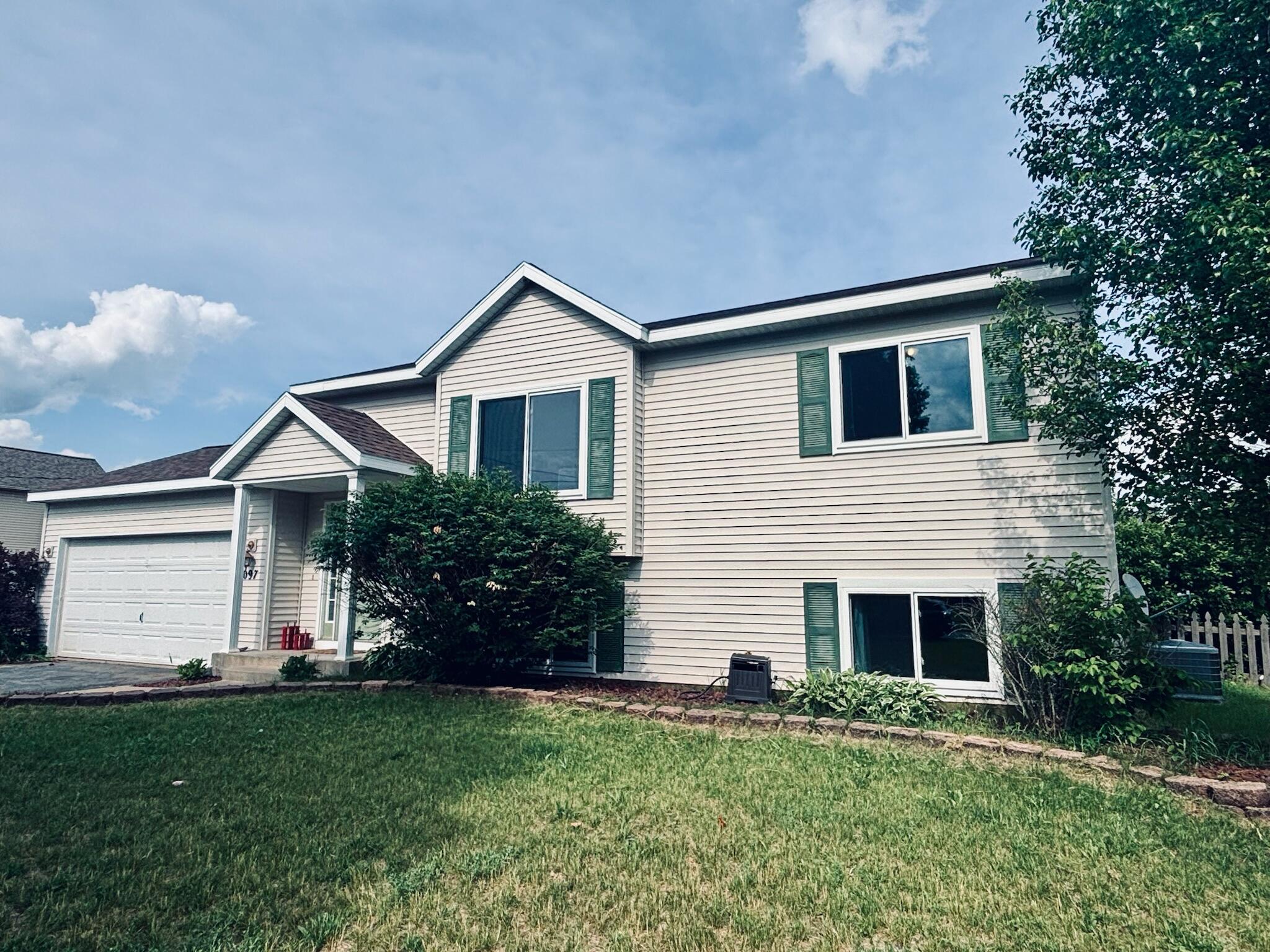 6097 Johnson Road Greenville, MI 48838 - Photo 2 of 22 Exterior