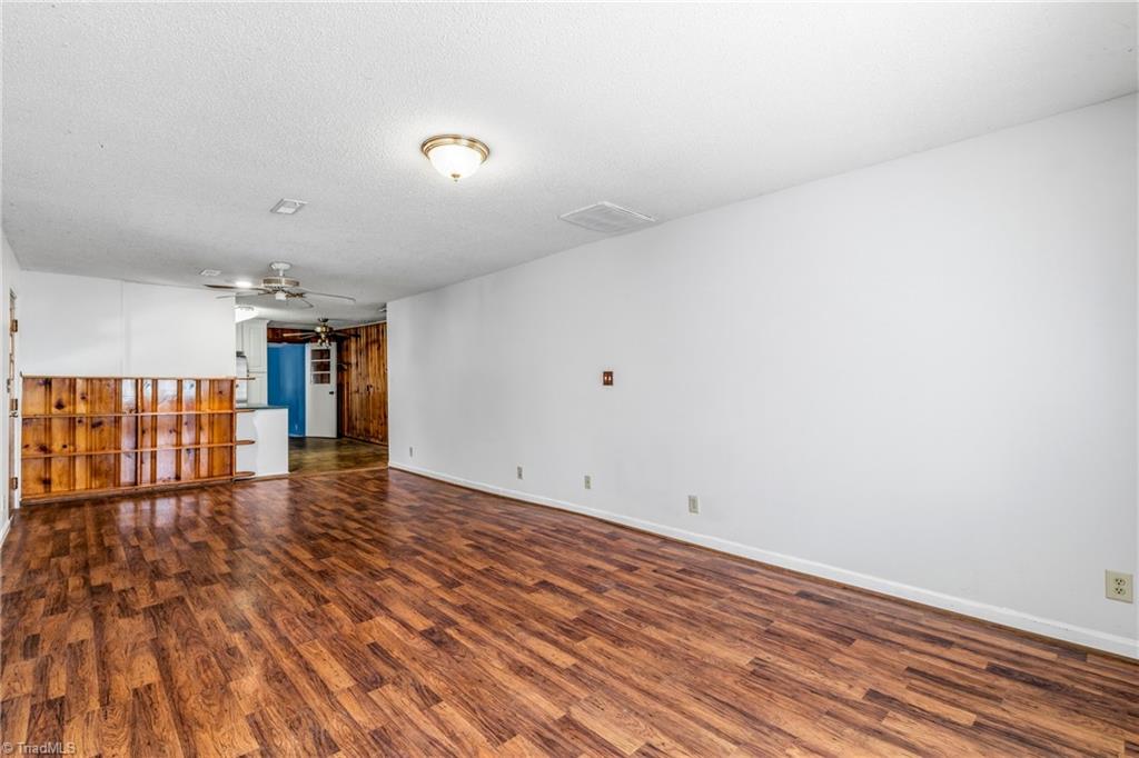 3825 Old Hollow Road Kernersville, NC 27284 - Photo 10 of 44