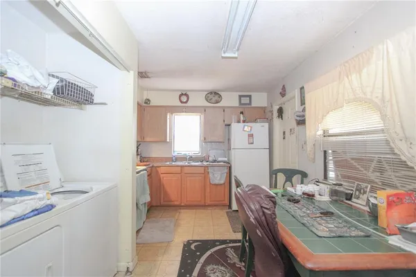 $350,000 | 5415 McLeod Drive, Tampa, FL 33610