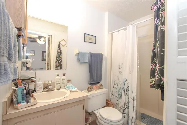 $350,000 | 5415 McLeod Drive, Tampa, FL 33610