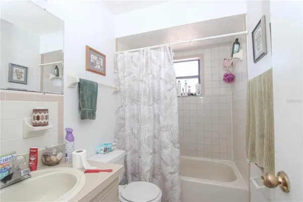 $350,000 | 5415 McLeod Drive, Tampa, FL 33610