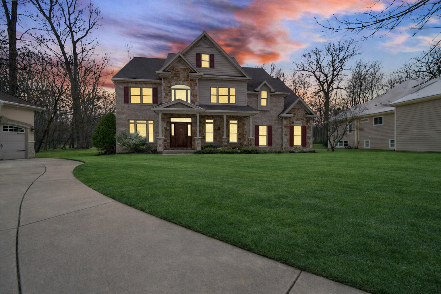 272 Bruntsfield Court Valparaiso, IN 46385 - Photo 3 of 37 1536x1024