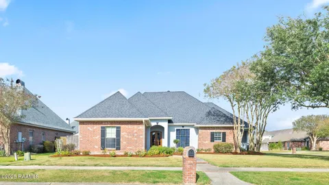 $400,000 | 108 Millcrest Drive, Lafayette, LA 70508