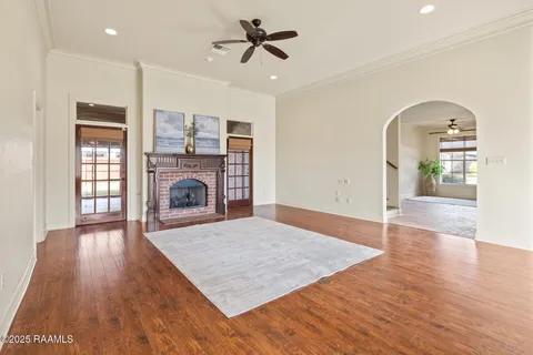 $400,000 | 108 Millcrest Drive, Lafayette, LA 70508