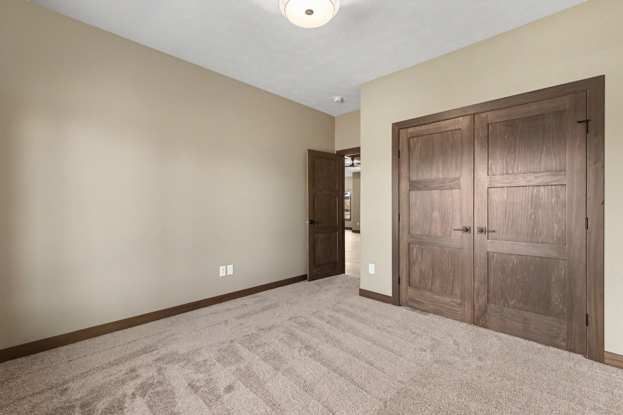 1507 Buffalo Ridge Drive Luverne, MN 56156 - Photo 13 of 27