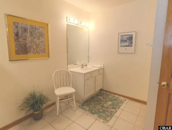 $889,500 | 784 Crown Pt Circle, Corolla, NC 27927