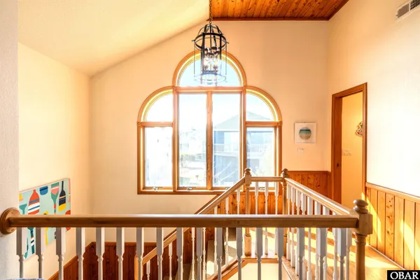 $889,500 | 784 Crown Pt Circle, Corolla, NC 27927