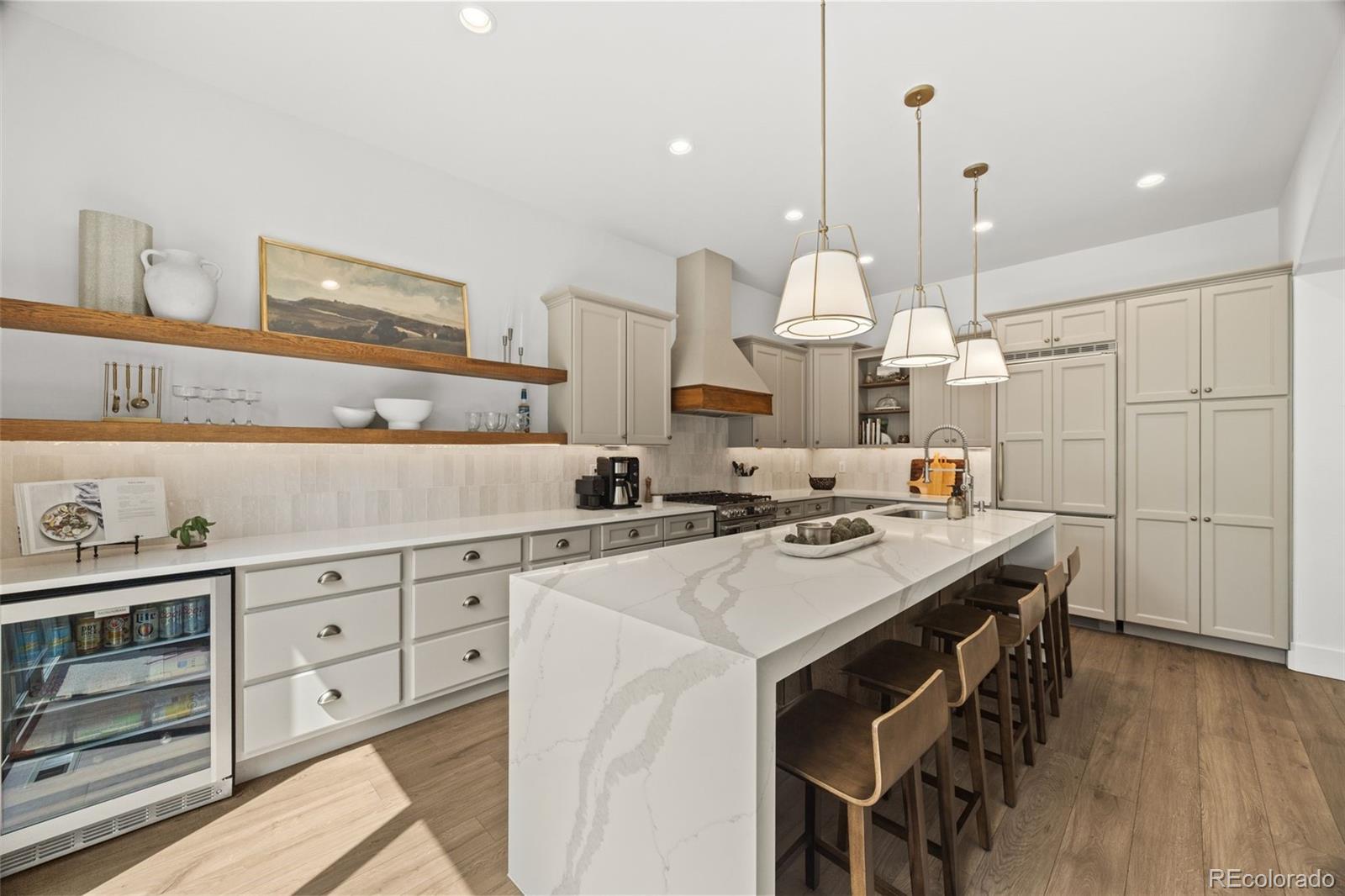 6119 Reed Way Arvada, CO 80003 - Photo 9 of 38