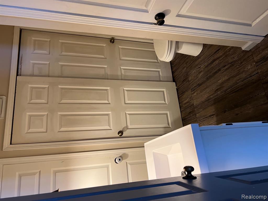 2581 Carpenter Road Lapeer, MI 48446 - Photo 17 of 39 Gallery Image 17
