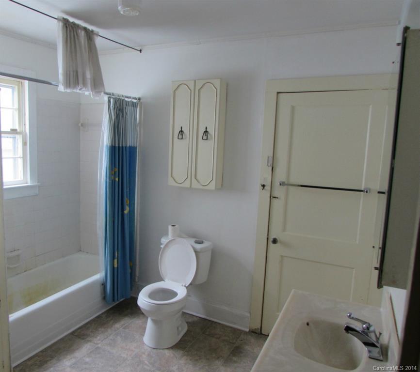 593 C E Stewart Road Clover, SC 29710 - Photo 13 of 22 Gallery Image 13