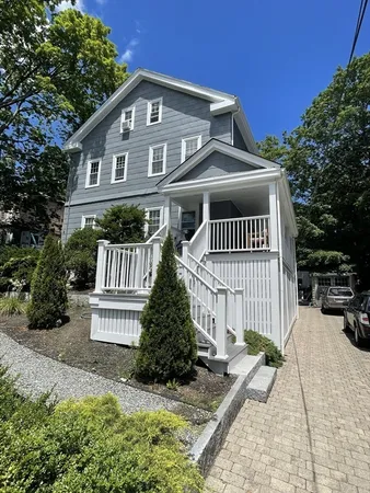 $4,550 | 7-9 Biltmore Street, Unit 9, Boston, MA 02130