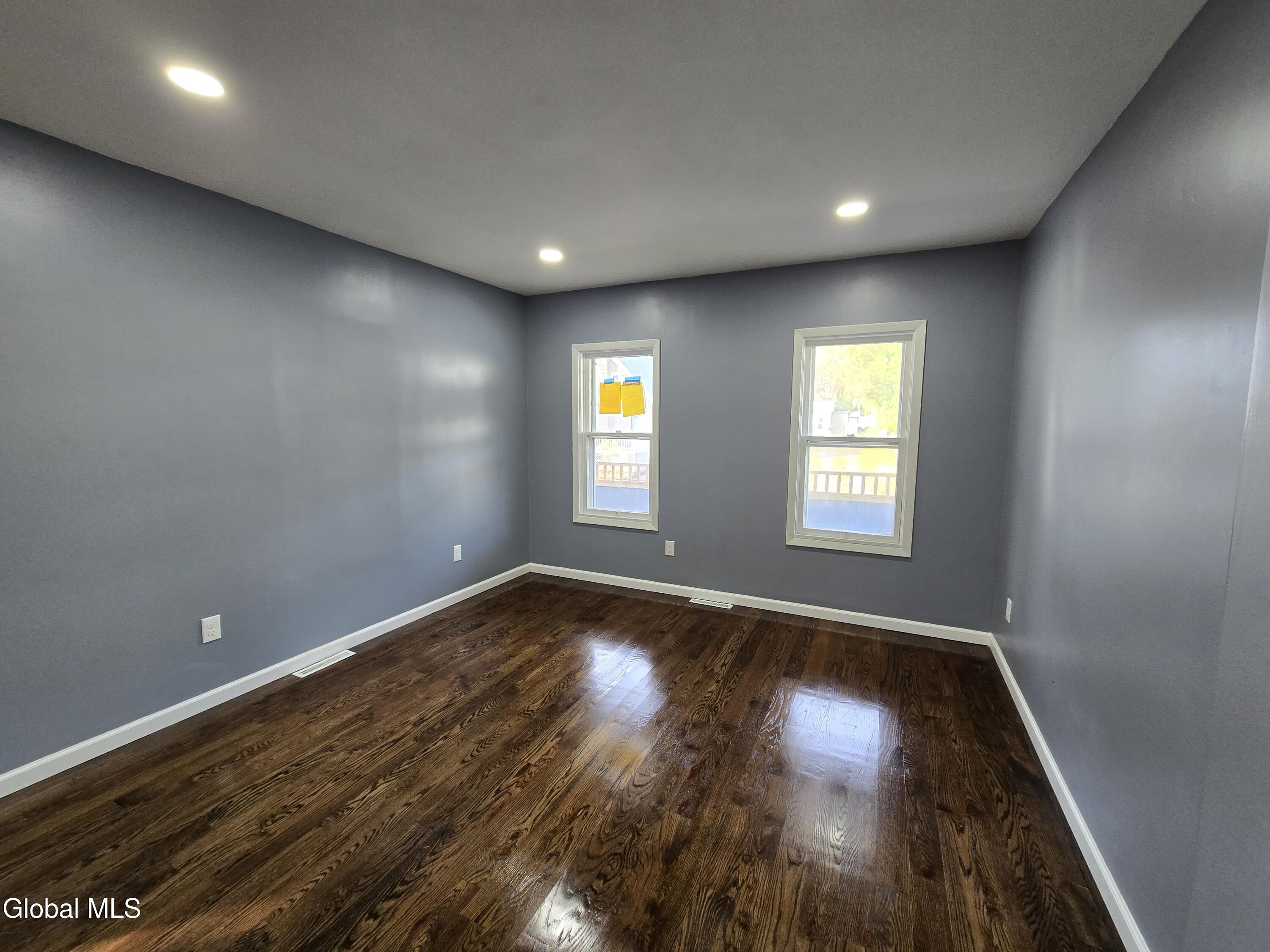 910 Gerling Street Schenectady, NY 12308 - Photo 12 of 29 20250922_170230