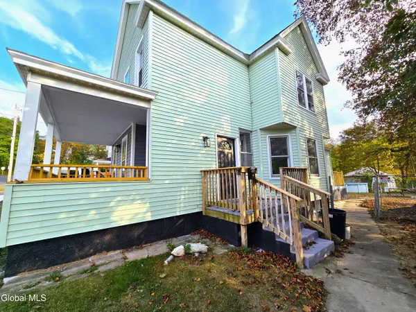 $269,900 | 910 Gerling Street, Schenectady, NY 12308