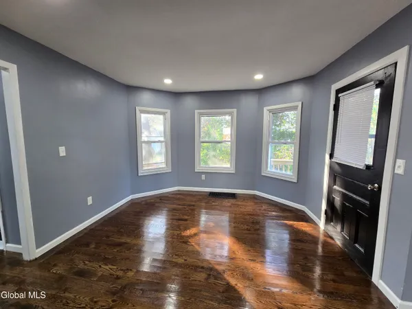 $269,900 | 910 Gerling Street, Schenectady, NY 12308