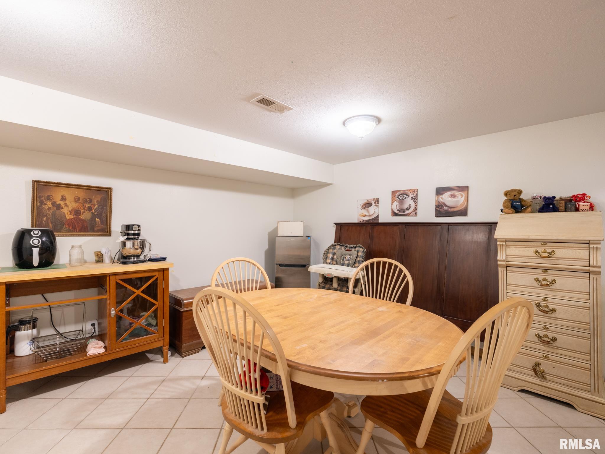 723 Joliet Road Marquette Heights, IL 61554 - Photo 30 of 49